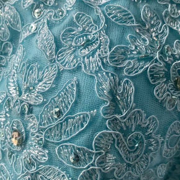 Annabelle formal evening dress size 22 new plus size - Picture 9 of 16